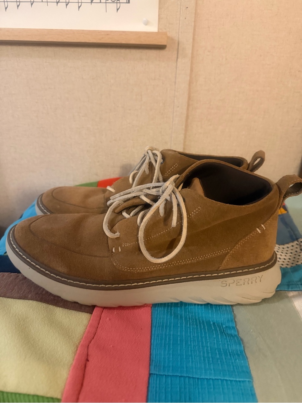 Sperry Tan Suede Chukka Boots with Light Laces - Picture 2 of 6